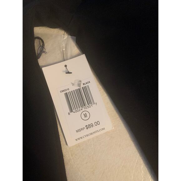 Cyrus black turtle neck womans medium cutout shoulder new with tags cute pro - Picture 7 of 8